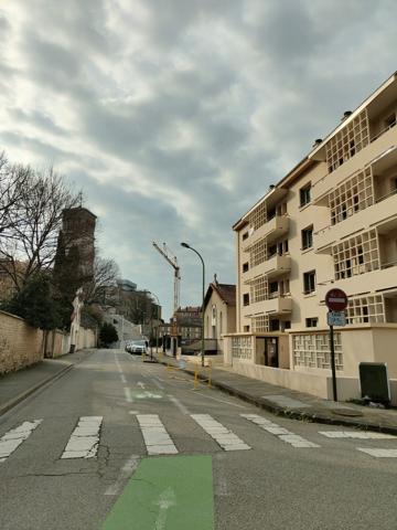 APPARTEMENT BASSE VILLE
