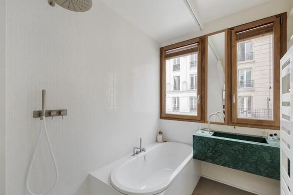 Appartement Paris 18e - MONTMARTRE - HAUT LEPIC