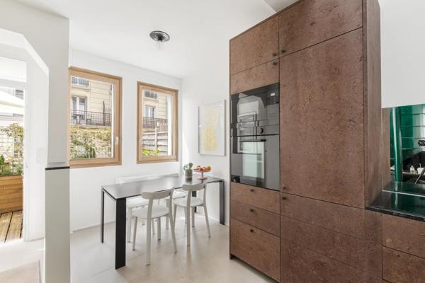 Appartement Paris 18e - MONTMARTRE - HAUT LEPIC