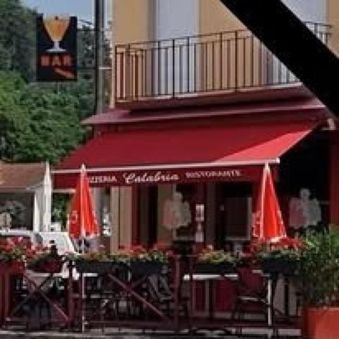 Restaurant  pizzeria, Fonds de commerce sur axe passager.