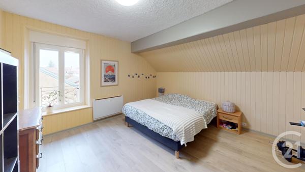 Appartement F3 à vendre  4 pièces - 59 m2 PONTARLIER - 25