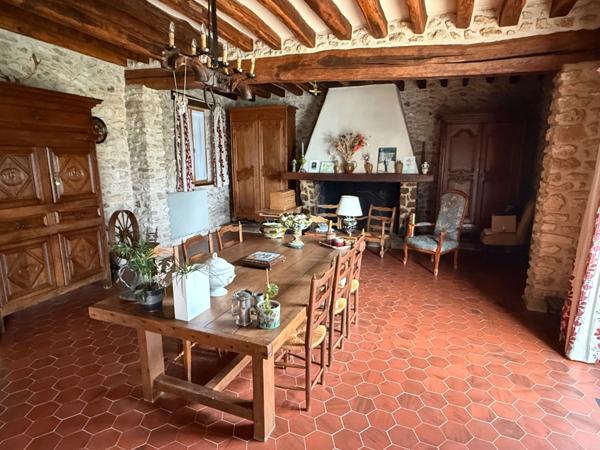Maison à vendre 8 pièces proche de GRISY LES PLATRES (95)