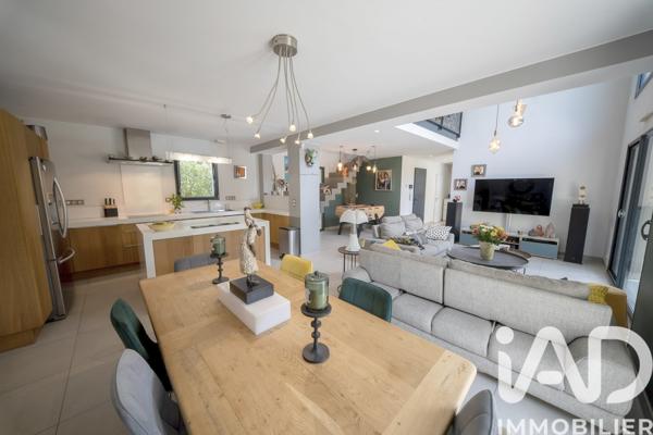Maison à vendre 4 pièces 120 m² Avignon