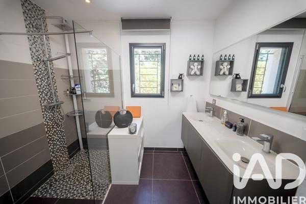 Maison à vendre 4 pièces 120 m² Avignon