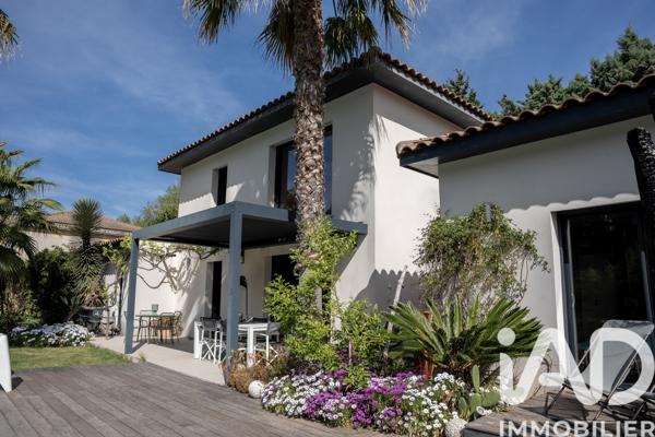 Maison à vendre 4 pièces 120 m² Avignon