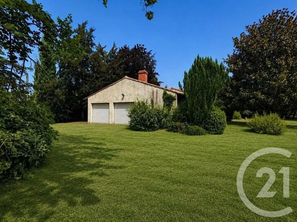 Maison à vendre  6 pièces - 175 m 2   PAMIERS  - 09