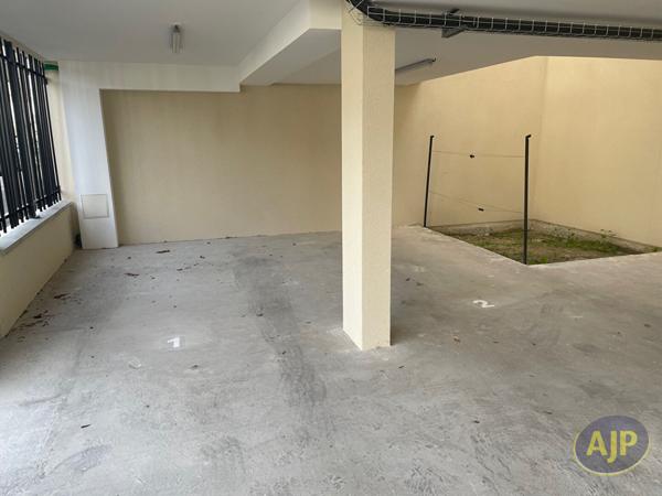 Location parking Libourne : 65 € - AJP Immobilier Libourne