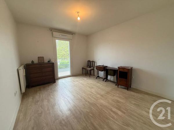 Appartement F4 à vendre  4 pièces - 85,65 m 2   TARBES  - 65