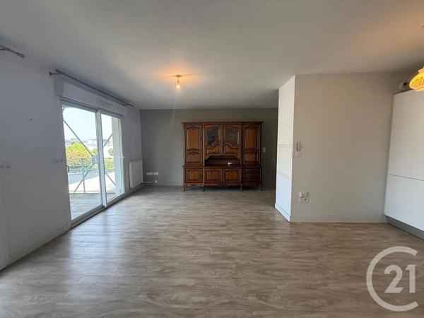 Appartement F4 à vendre  4 pièces - 85,65 m 2   TARBES  - 65