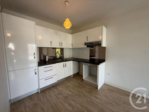 Appartement F4 à vendre  4 pièces - 85,65 m 2   TARBES  - 65