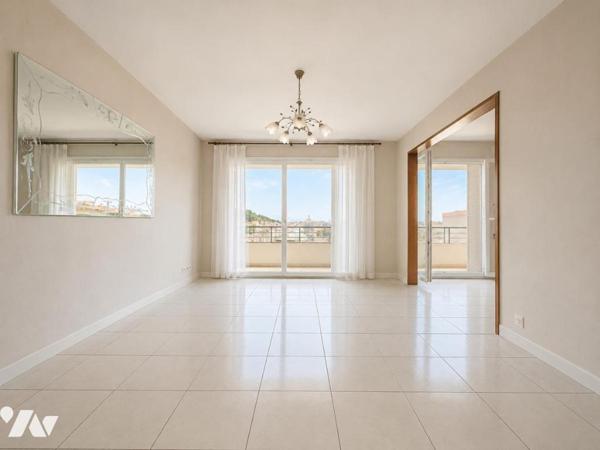 LA GARDE – T5 TRAVERSANT DE 94 m² AVEC TERRASSES ET CAVE