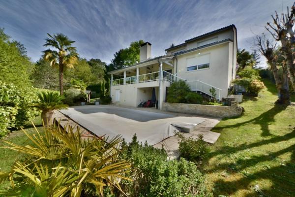 Vente Maison 6 pièces 230 m2 à Brive-la-Gaillarde