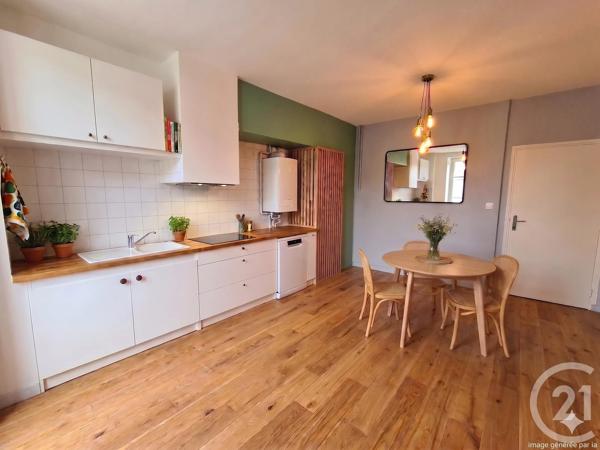 Appartement à vendre  4 pièces - 118 m 2   CAHORS  - 46