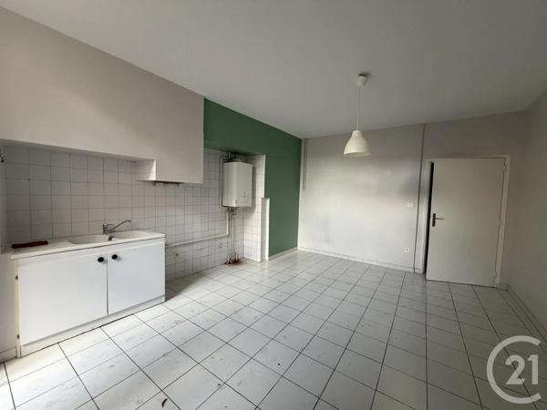 Appartement à vendre  4 pièces - 118 m 2   CAHORS  - 46