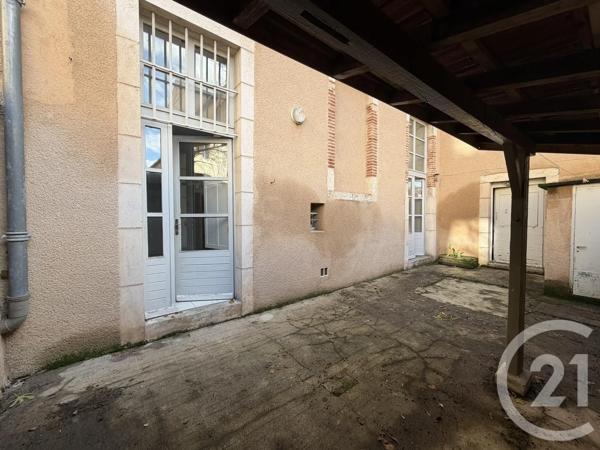 Appartement à vendre  4 pièces - 118 m 2   CAHORS  - 46