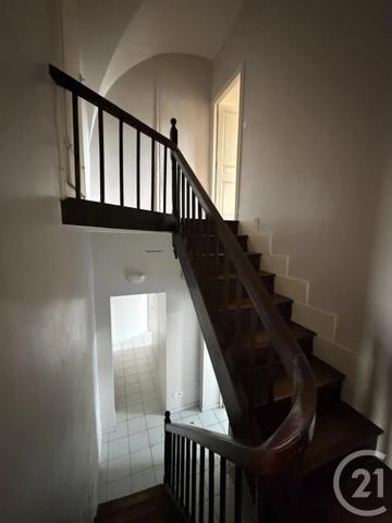 Appartement à vendre  4 pièces - 118 m 2   CAHORS  - 46
