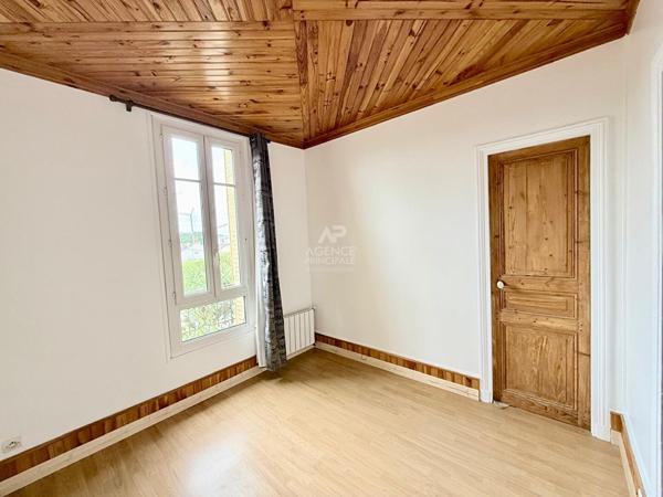 Appartement Houilles 3 pièce(s) 41 m2 €199 000 ** - Référence 7318