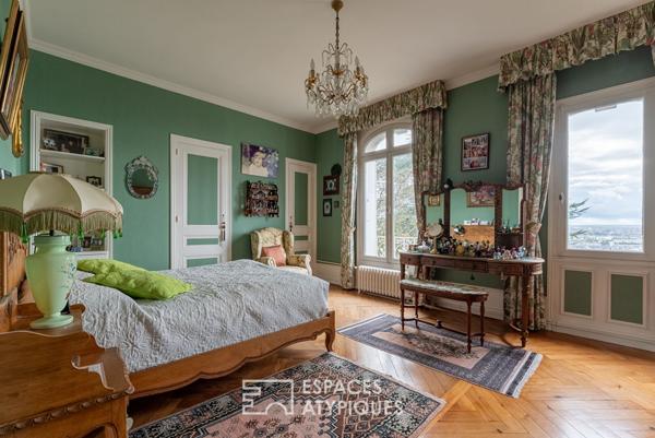 Maison bourgeoise 1900 avec jardin et arbres centenaires