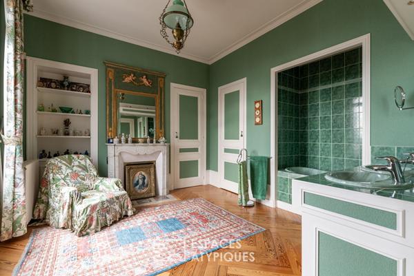 Maison bourgeoise 1900 avec jardin et arbres centenaires