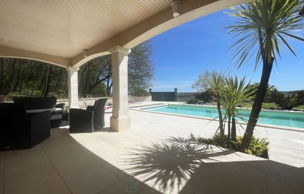 MAISON ET GITE IND. AVEC UN PARC ARBORE DE + DE 4 000 m²