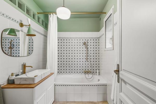 SPLENDIDE VILLA AVEC JARDIN PAYSAGER ET PISCINE _ MOUGINS