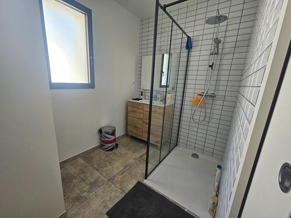 Maison à louer Saint Jean De Monts : 3 pièces, 66m² avec 2 chambre(s) à 880€ - AJP Immobilier St-Gilles-Croix-de-Vie