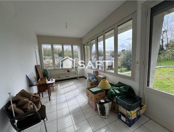 Maison - 11 pièces -  298m2