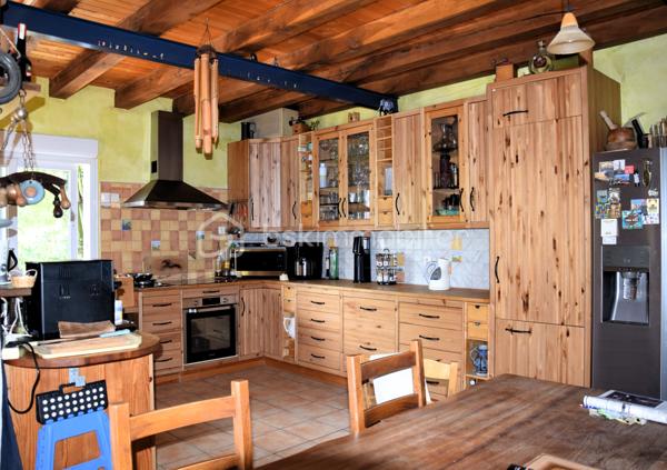 Maison en pierre de 191 m²