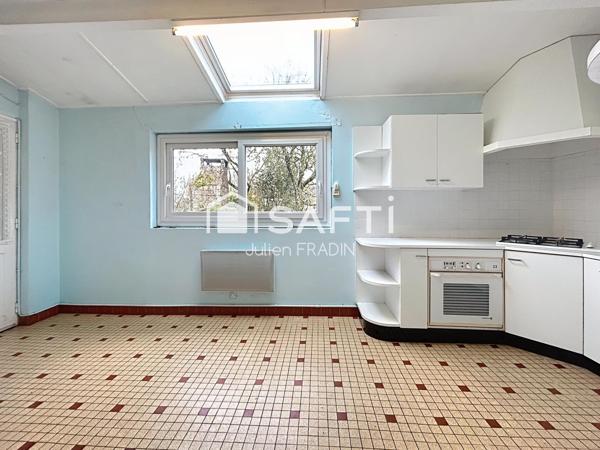 Maison 3 chambres + potentiel d'aménagement à l'étage !