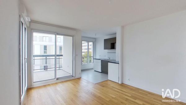 Location appartement 2 pièces 44 m² Issy-les-Moulineaux