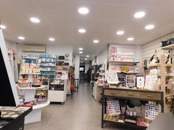 Institut de beauté avec activité pérenne