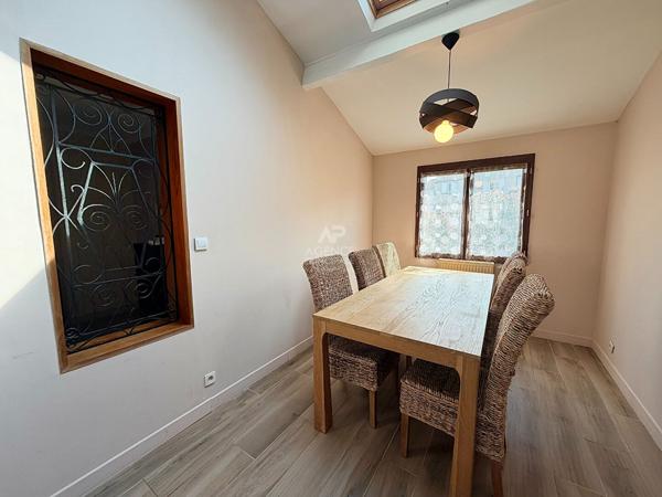 Maison Menucourt 6 pièce(s) 119.50 m2 €335 000 ** - Référence 2281