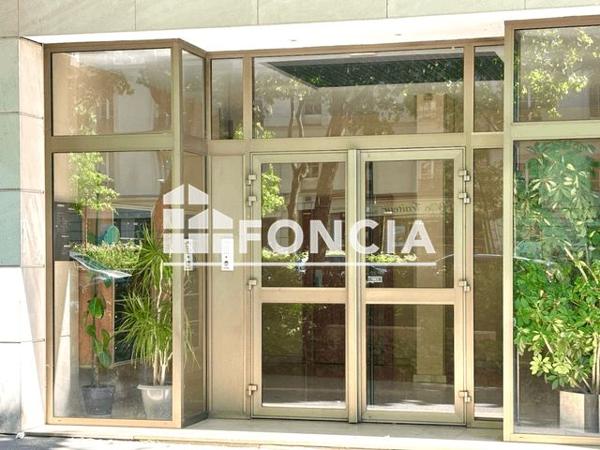 Location Parking - 245 AVENUE DAUMESNIL Paris 75012