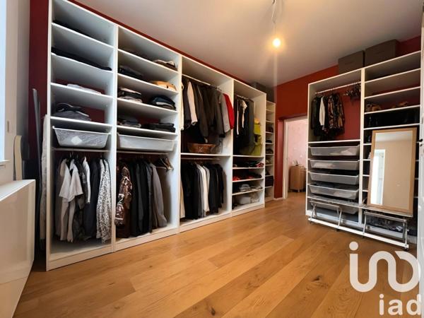 Maison 8 pièces de 151 m² à Villerupt (54190)