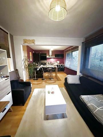 Appartement 3 pièce(s) 1 chambre(s) 50 m²