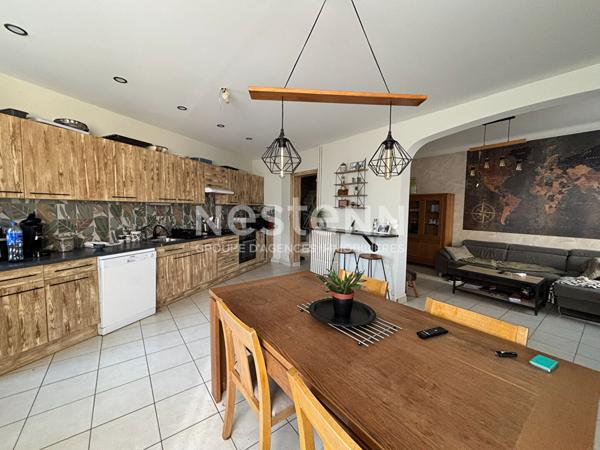 Maison à vendre plein centre-ville de La Flèche