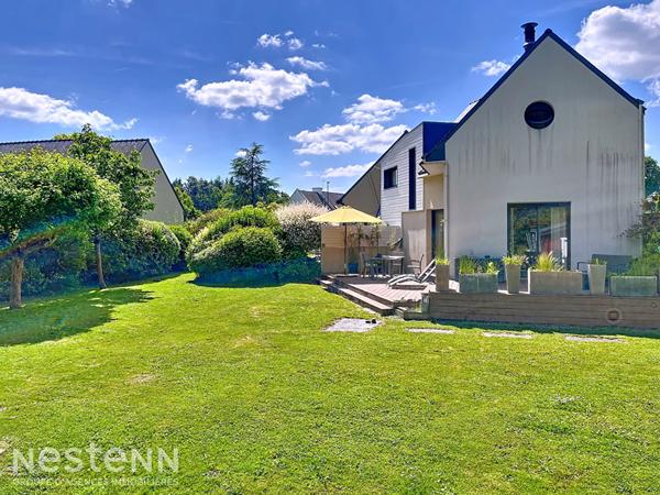Maison d'architecte de près de 200m² à Clohars-Carnoët, 6 chambres