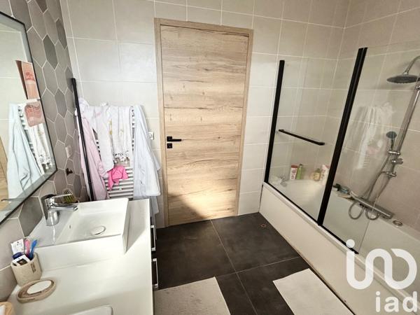 Maison à vendre 6 pièces 198 m² Saint-Doulchard