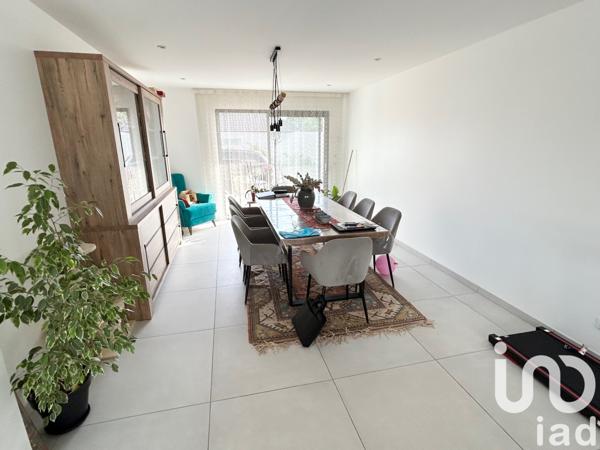 Maison à vendre 6 pièces 198 m² Saint-Doulchard