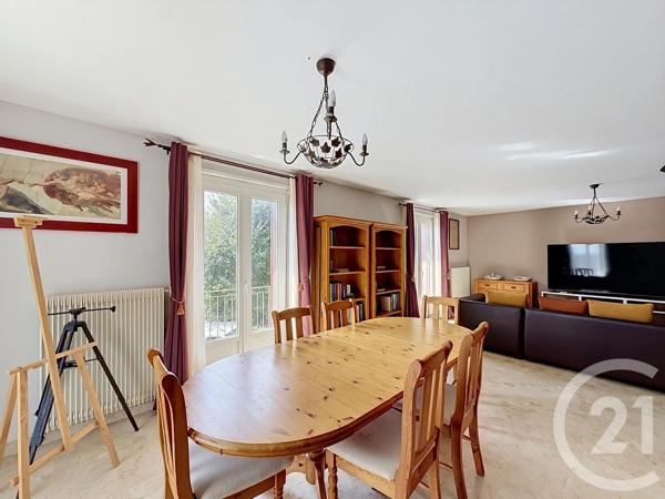 Maison à vendre  6 pièces - 150,06 m 2   COURNON D AUVERGNE  - 63