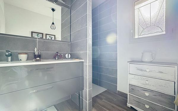 Maison à vendre    4 pièces •  Salles-sur-Mer