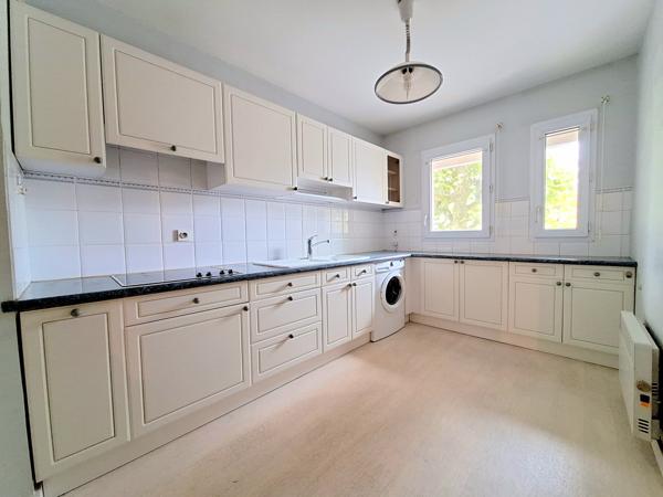 Appartement 3 pièce(s) 2 chambre(s) 70 m²