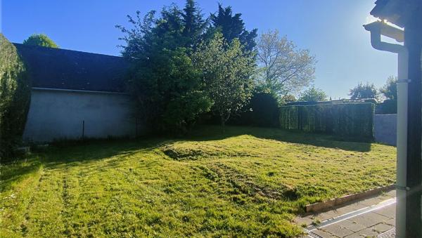 A 5 MN DE BEAUVAIS, MAGNIFIQUE LONGERE RENOVEE CLASSEE EN "C" DE 86 M² HABITABLE SUR 400 M² CLOS SANS VIS A V Goincourt (60000)