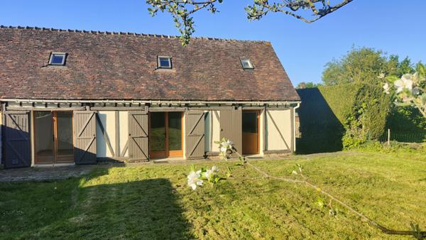 A 5 MN DE BEAUVAIS, MAGNIFIQUE LONGERE RENOVEE CLASSEE EN "C" DE 86 M² HABITABLE SUR 400 M² CLOS SANS VIS A V Goincourt (60000)