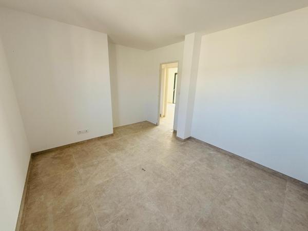 Maison à GINESTAS, 11120 - 4 pièces 119m²