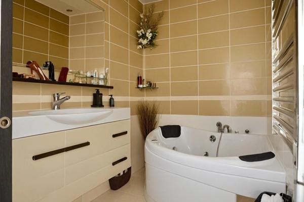 Maison de plain pied, 4 pièces BONS EN CHABLAIS (74)
