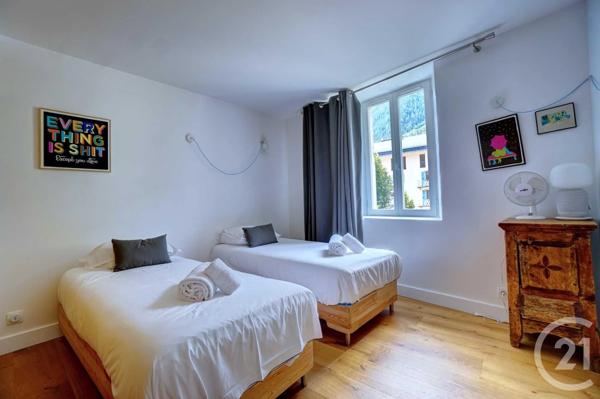 Appartement F4 à vendre  4 pièces - 105 m 2   CHAMONIX MONT BLANC  - 74