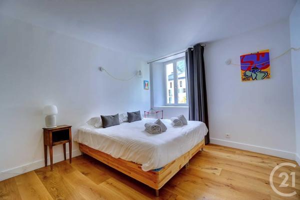 Appartement F4 à vendre  4 pièces - 105 m 2   CHAMONIX MONT BLANC  - 74