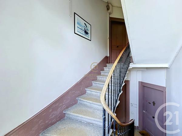 Appartement T2 à vendre  2 pièces - 41,46 m 2   LYON  - 69008
