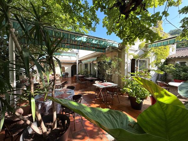 établissement mythique à 10km de Bordeaux.